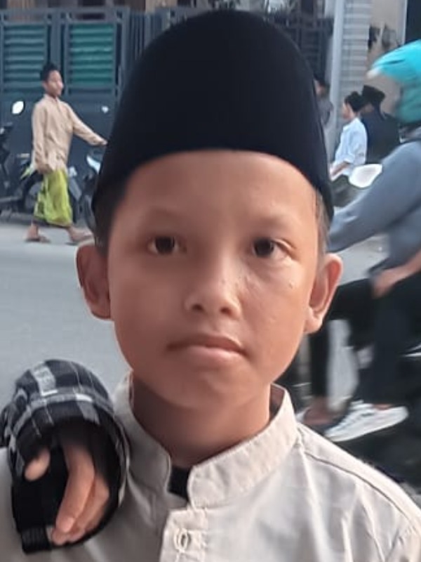 Foto Bustomi